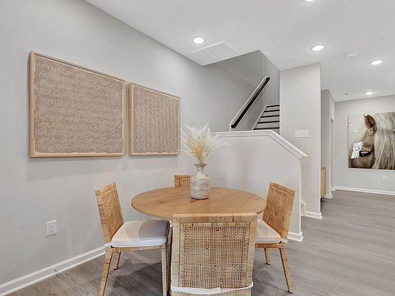 3rd image of 3117 Cathedral Comb Dr #271