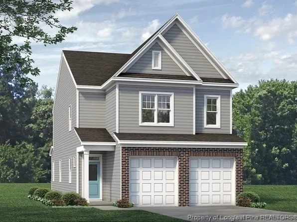 144 Sailfish Pl, Raeford, NC 28376