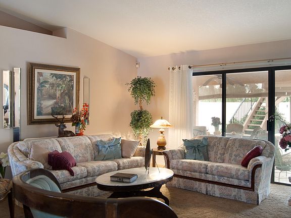 5th image of 3807 Mission Dr N