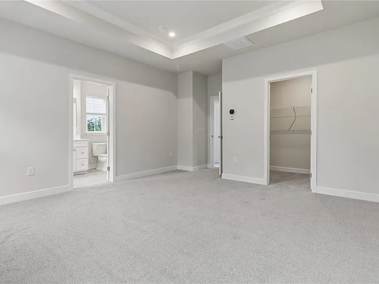 856 Woods Chapel Rd — Photo 15