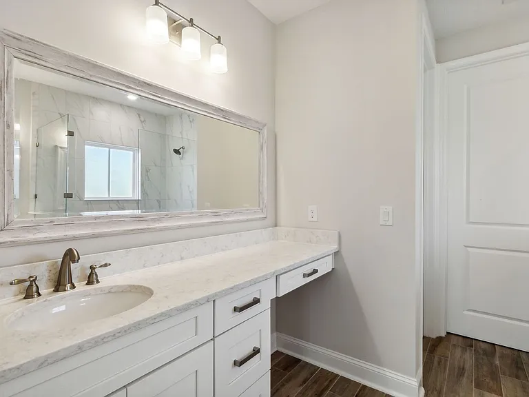 247 Beech St — Photo 30