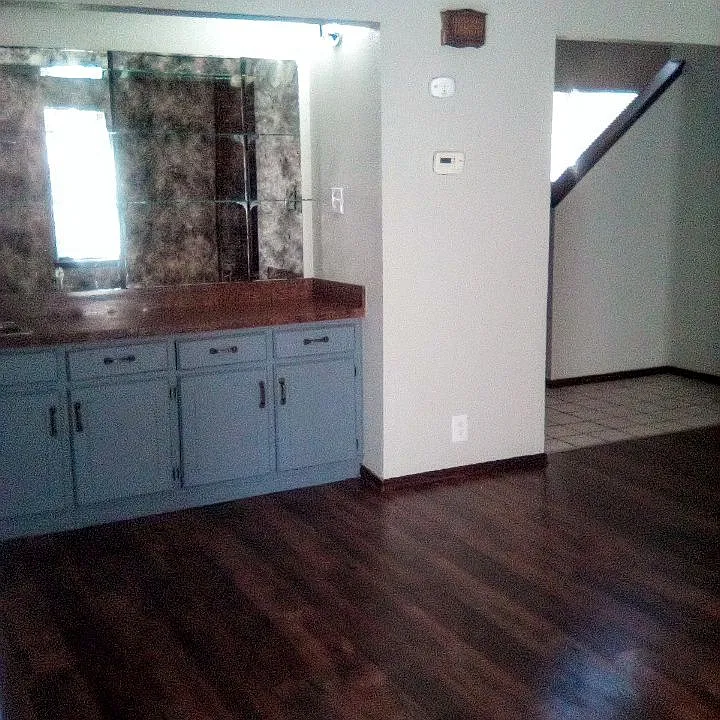 3 bed, 2.5 bath, 1560 sqft, $1,495 — Photo 2