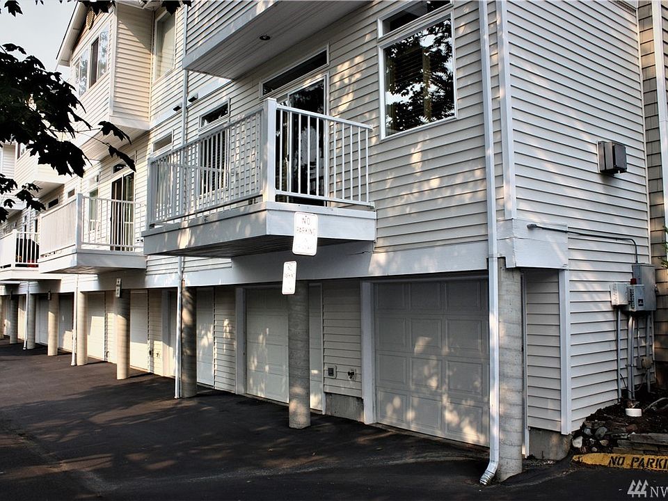 1st image of 4133 156th St SW #9
