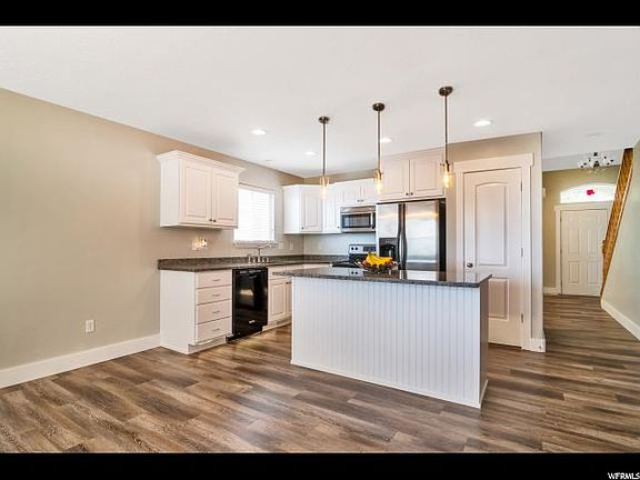 5th image of 10423 N Tamarack Way