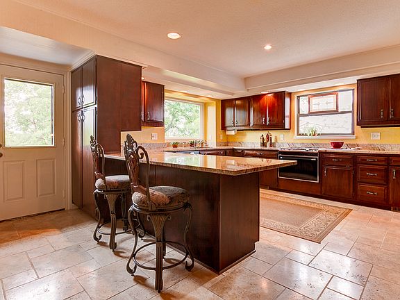 5th image of 3155 Rivermill Dr