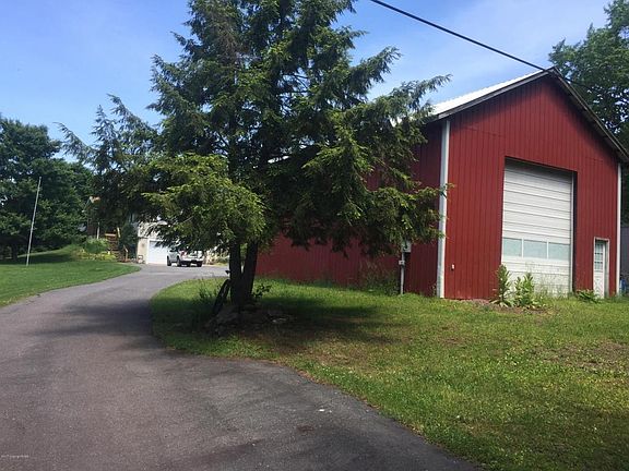2nd image of 62 Dixon Ln