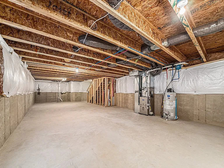 112 Iris Ct — Photo 18