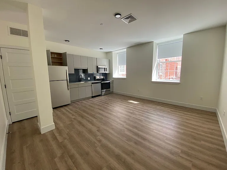 One Park Apartments — Photo 36