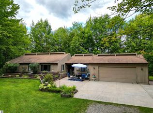 6849 E Baseline Rd, Mount Pleasant, MI 48858