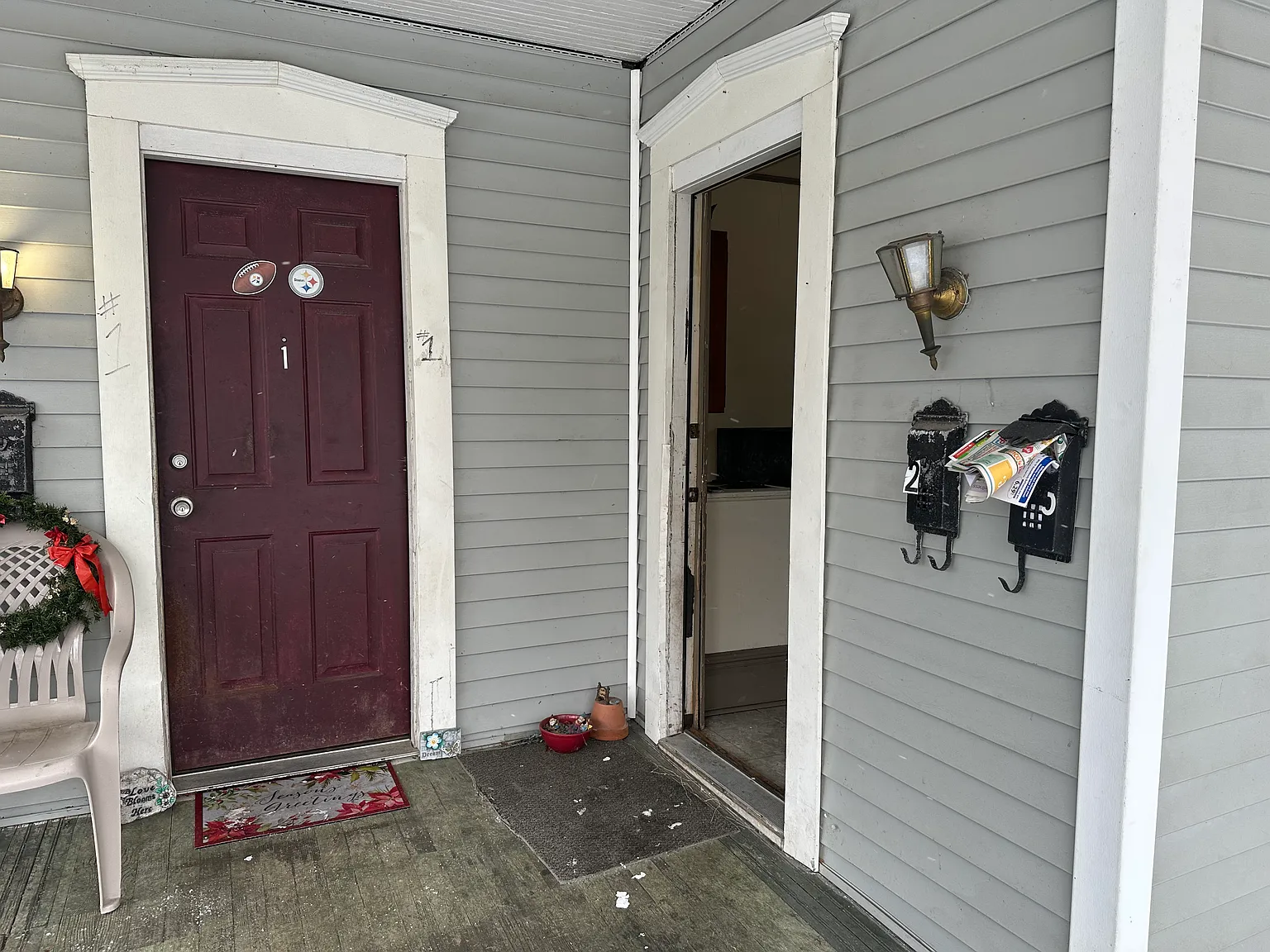 227 King St — Photo 2