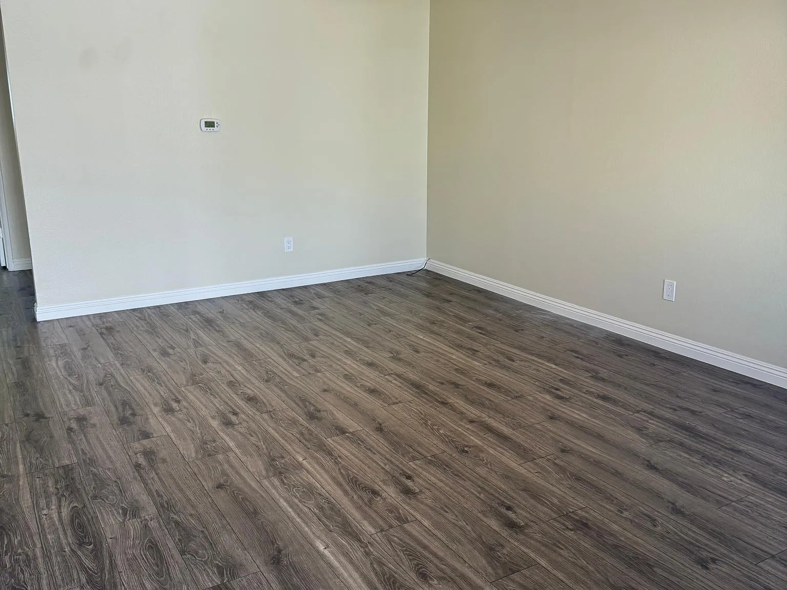 2642 Milton Ave — Photo 4