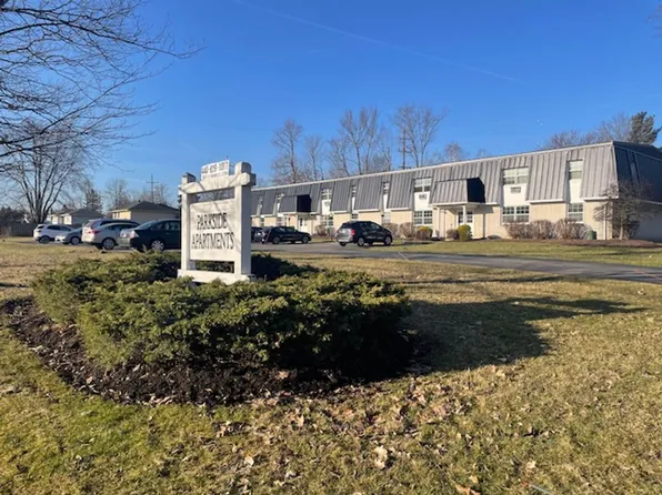Parkside Apartments, 15741 Grove St #6, Middlefield, OH 44062
