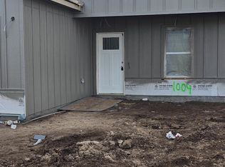 1004 Spring Creek Rd, McPherson, KS 67460