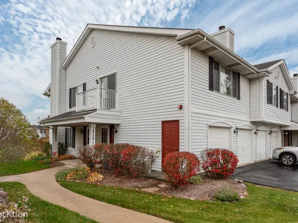 7958 Knottingham Cir APT A, Darien, IL 60561