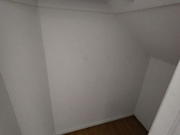 4th image of 1837 W Mosier Pl #1845A