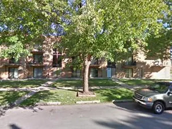 4943 W Columbus Dr, Oak Lawn, IL 60453