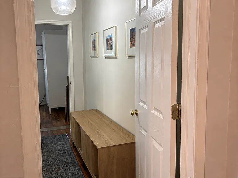 471 Gerhard St #1 — Photo 9