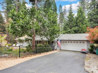 5874 Lupin Ln, Pollock Pines, CA 95726