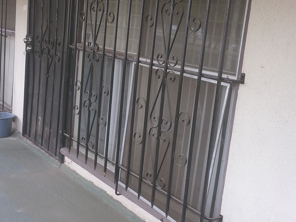 1st image of 4010 Palmwood Dr APT 8