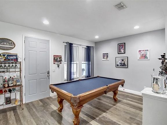 2nd image of 2141 Queenstown Dr