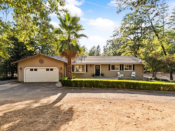 3rd image of 4721 Scotch Pine Ln