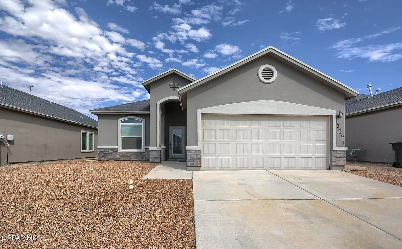 4 bed, 3.0 bath, 1620 sqft, $2,300 — Photo 4
