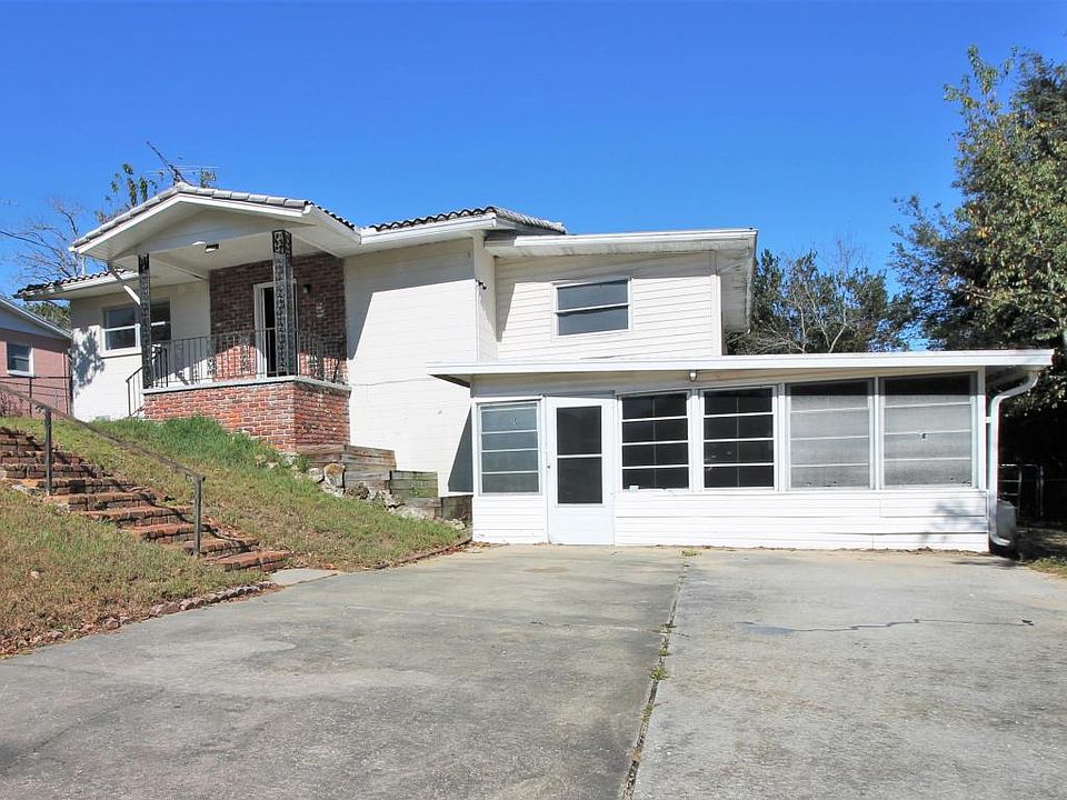1st image of 19725 SW Rainbow Lakes Blvd