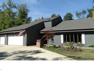 14644 Westwood Dr, Novelty, OH 44072