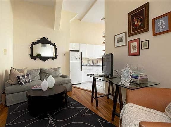 3rd image of 1015 Grand St APT 4F