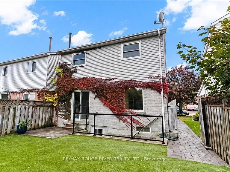 7 Inglis Ave #BASEMENT — Photo 2