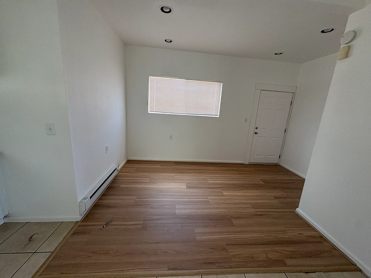 2 bed, 850 sqft, $2,600 — Photo 1