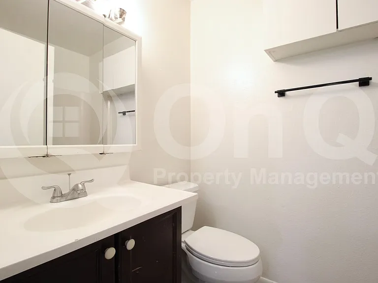 860 E Brown Rd #32 — Photo 16