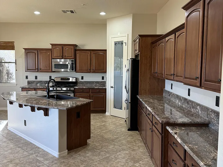 18391 W Verdin Rd — Photo 1