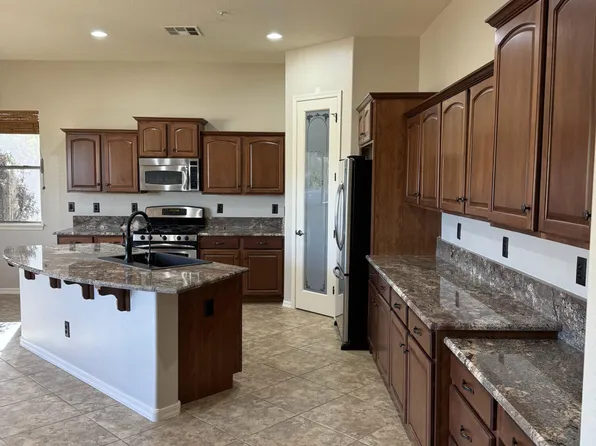 18391 W Verdin Rd, Goodyear, AZ 85338