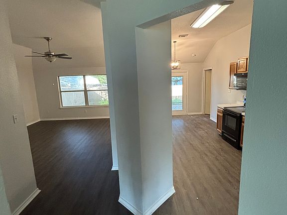 5th image of 8206 Copperfield