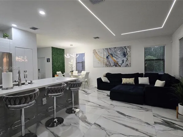 21380 NE 2nd Ct, Miami, FL 33179