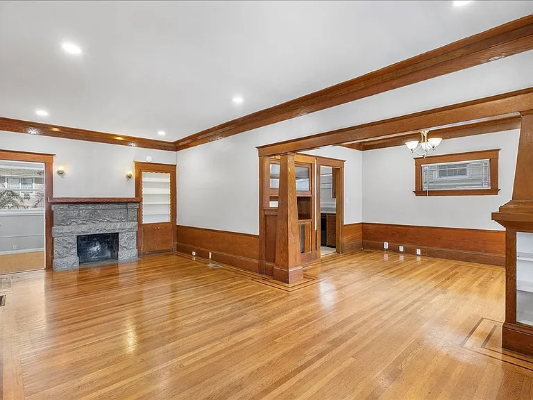 1417 Lincoln Ave — Photo 4
