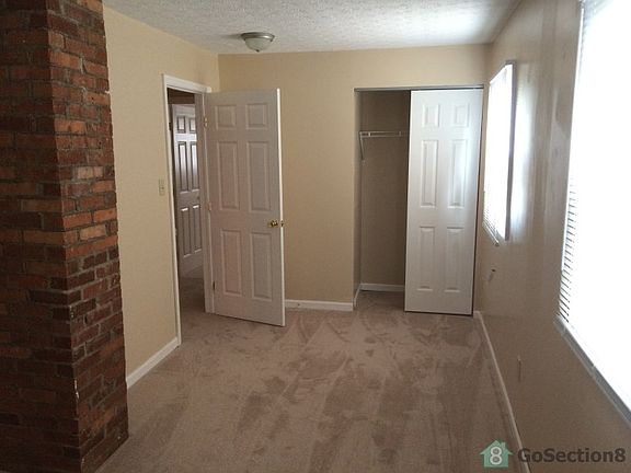 5th image of 968 E 18th Ave