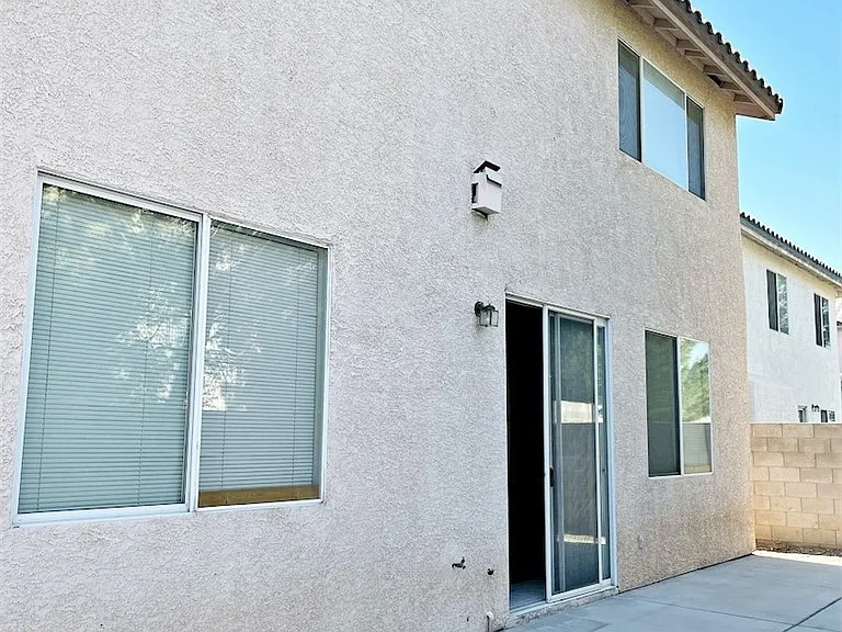 3496 Meridale Dr — Photo 33