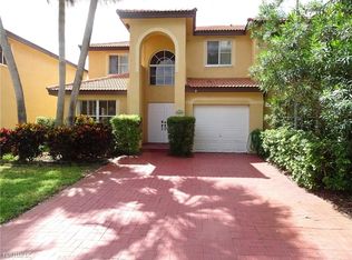 14058 S Forest Oak Cir, Davie, FL 33325