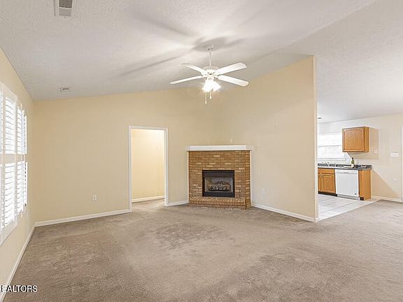 4th image of 4607 Wellington Point Ln
