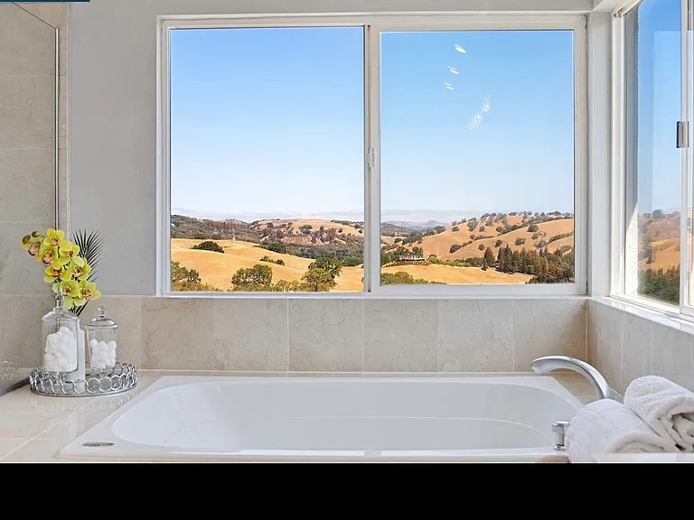 1274 Sunrise Ridge Dr — Photo 14