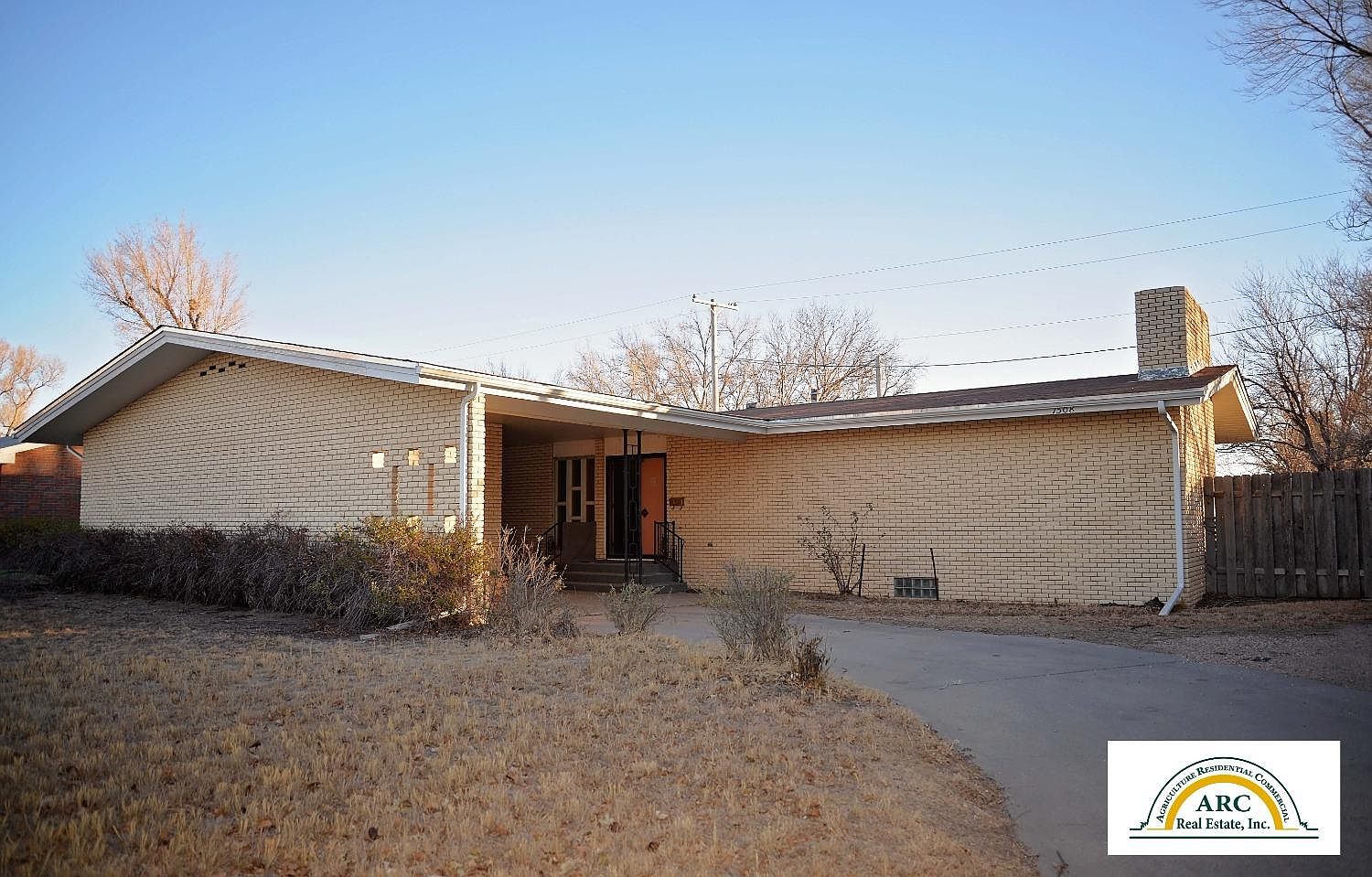 1508 E Spruce St, Garden City, KS 67846 Zillow