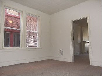 2nd image of 1919 Park St