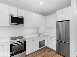 90 Downing St #5A, Brooklyn, NY 11238