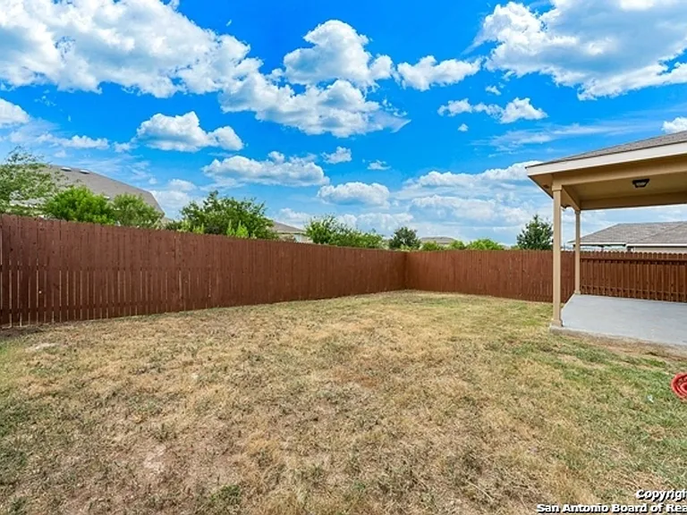 10134 Castello Cyn — Photo 25