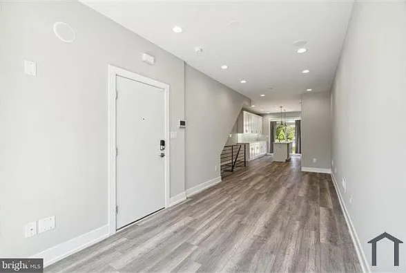 2429 N 3rd St #1 — Photo 18