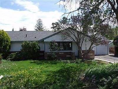 1st image of 3735 Lee Dr NE