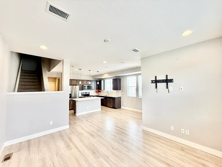 16140 E Warner Pl — Photo 5