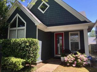 1318 Harbor Park Dr, Memphis, TN 38103